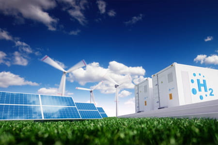 Wasserstoffproduktion aus erneuerbaren Energiequellen: Solarenergie und Windenergie